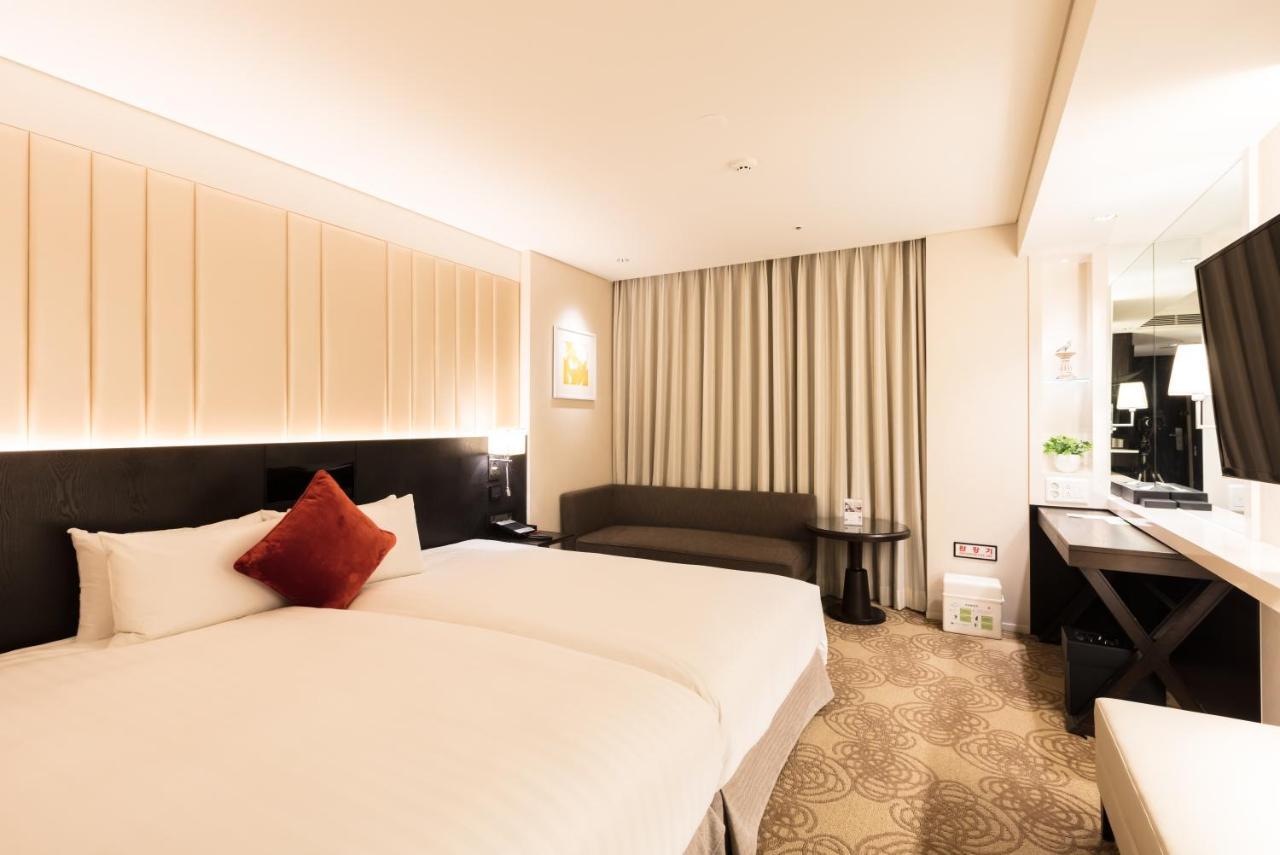 Solaria Nishitetsu Hotel Seoul Myeongdong Exteriör bild